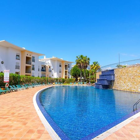 Bnb Homes Ocean View Apartment With Relax Terrace, 2 Swimming Pools & Tennis Court Albufeira Kültér fotó