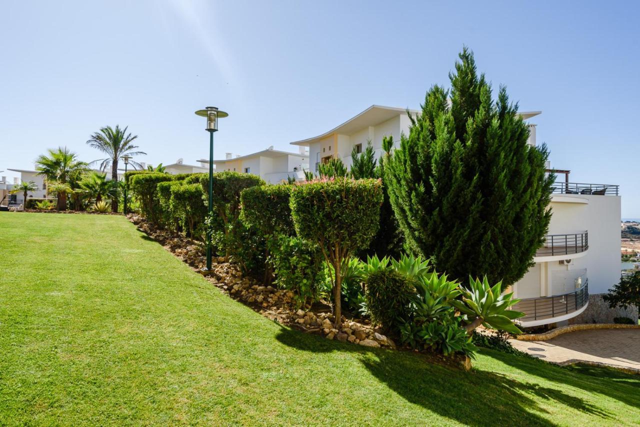 Bnb Homes Ocean View Apartment With Relax Terrace, 2 Swimming Pools & Tennis Court Albufeira Kültér fotó