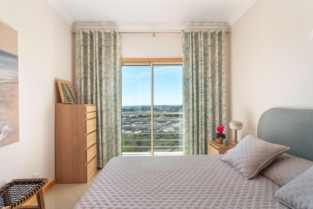 Bnb Homes Ocean View Apartment With Relax Terrace, 2 Swimming Pools & Tennis Court Albufeira Kültér fotó