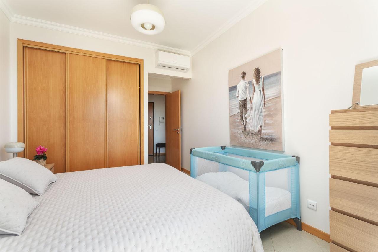 Bnb Homes Ocean View Apartment With Relax Terrace, 2 Swimming Pools & Tennis Court Albufeira Kültér fotó