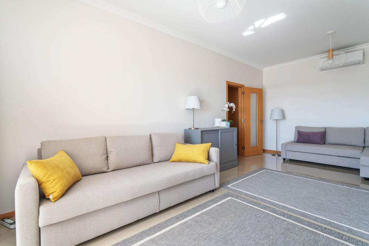 Bnb Homes Ocean View Apartment With Relax Terrace, 2 Swimming Pools & Tennis Court Albufeira Kültér fotó
