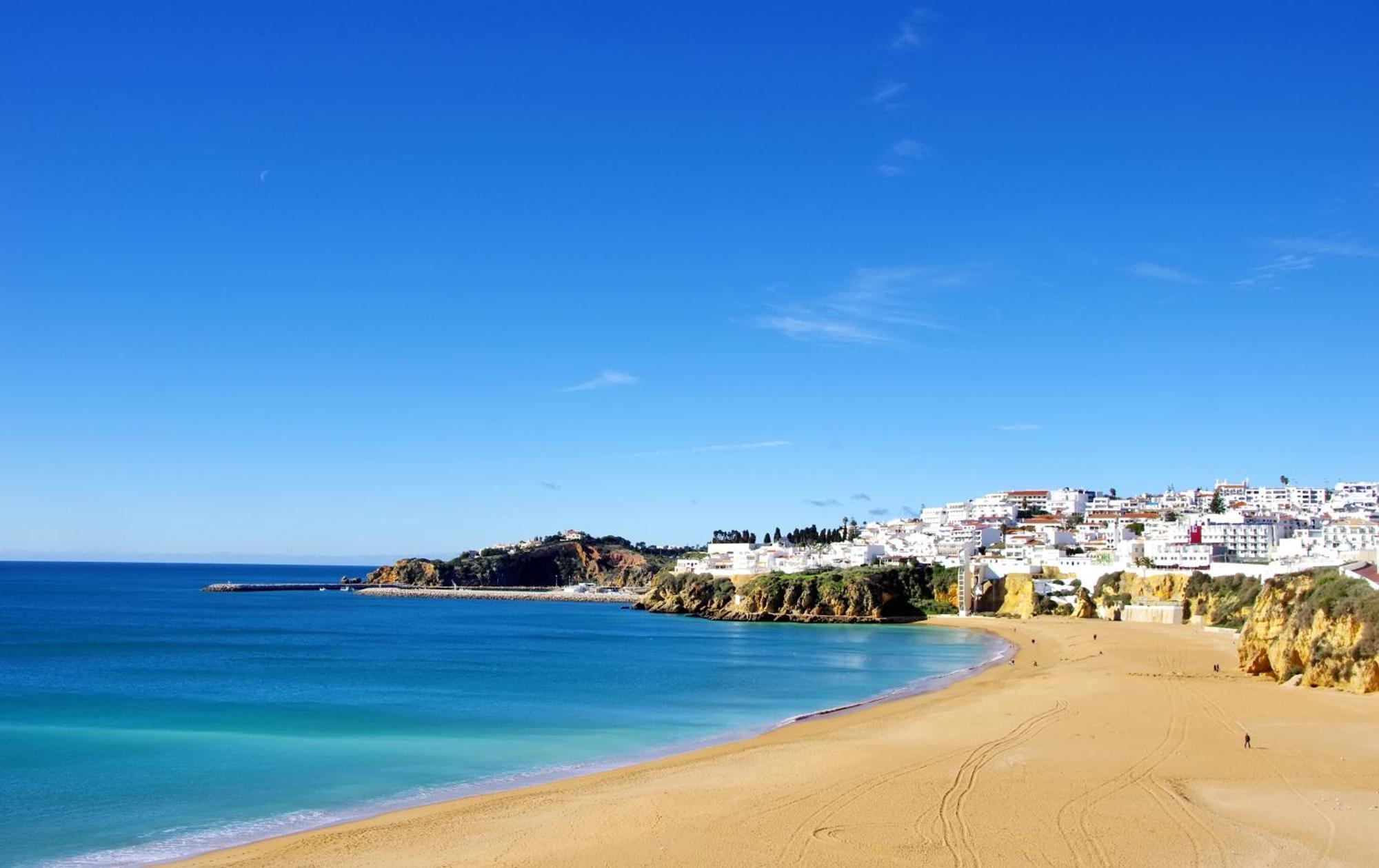 Bnb Homes Ocean View Apartment With Relax Terrace, 2 Swimming Pools & Tennis Court Albufeira Kültér fotó